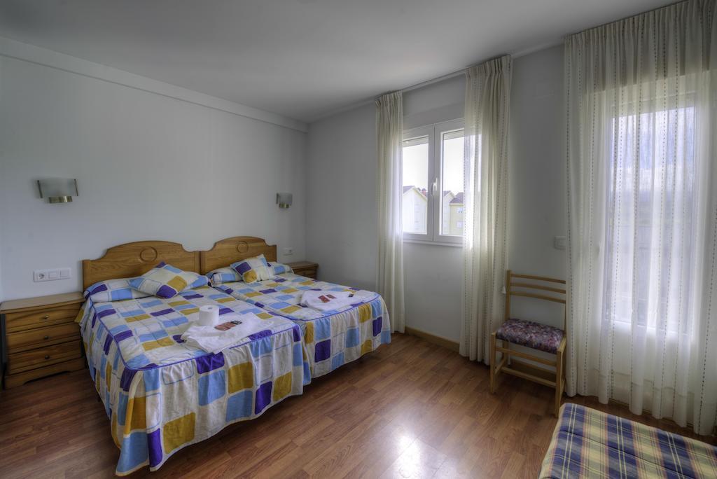 Hostal Restaurante La Pineda Эль-Барко-де-Авила Номер фото